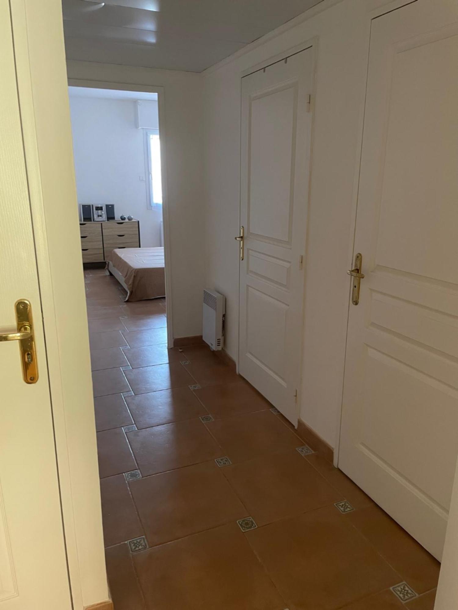 2 Pieces Saint Raphael Renove, Classe 4 Etoiles, 100 M Plages, Piscine, Tennis, Parc, Terrasse, Jardin Privatif المظهر الخارجي الصورة