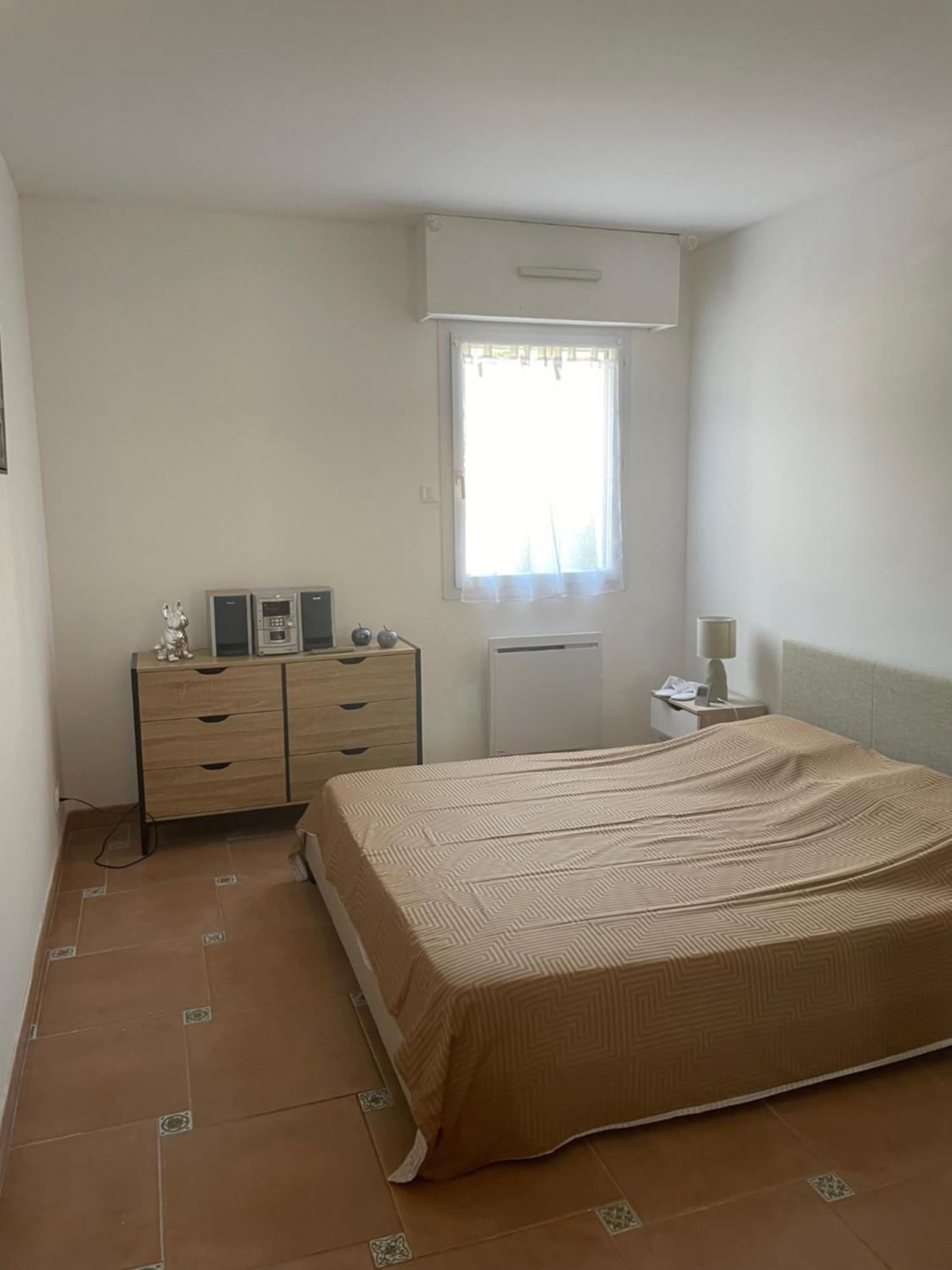 2 Pieces Saint Raphael Renove, Classe 4 Etoiles, 100 M Plages, Piscine, Tennis, Parc, Terrasse, Jardin Privatif المظهر الخارجي الصورة