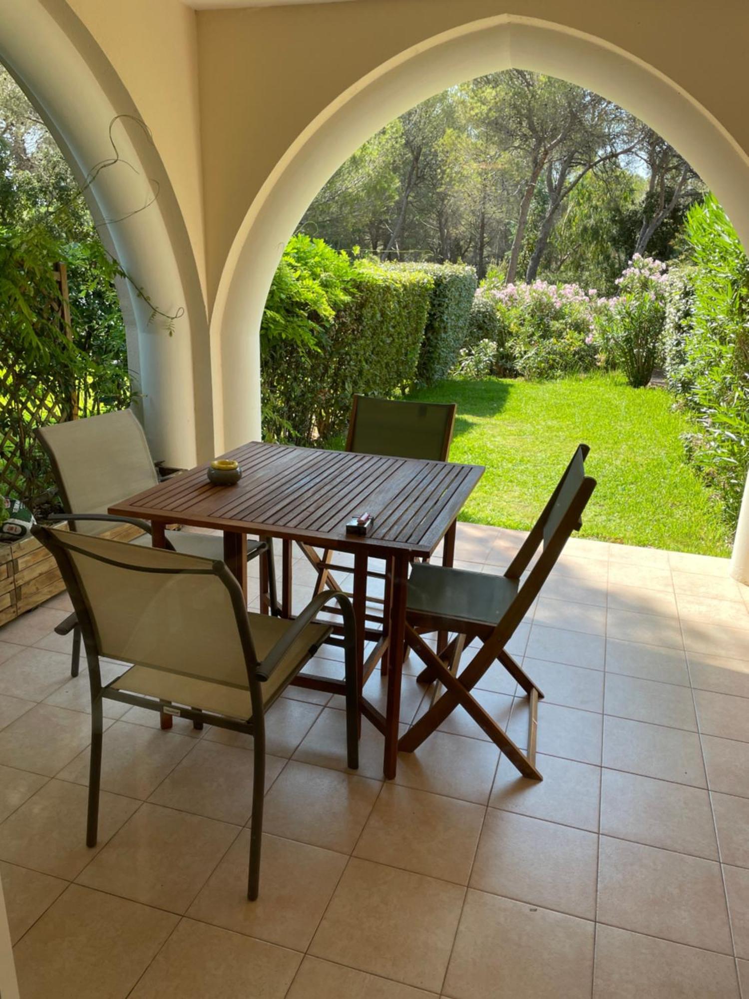 2 Pieces Saint Raphael Renove, Classe 4 Etoiles, 100 M Plages, Piscine, Tennis, Parc, Terrasse, Jardin Privatif المظهر الخارجي الصورة